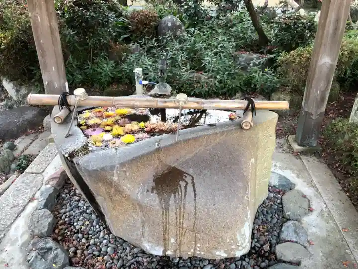 石薬師寺の手水舎