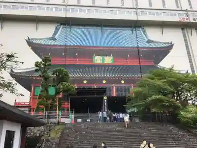 輪王寺の本殿・本堂