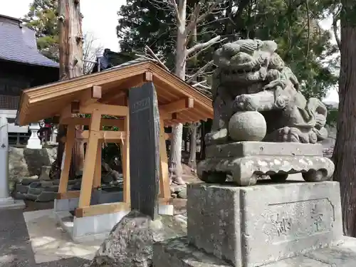 高司神社〜むすびの神の鎮まる社〜の狛犬