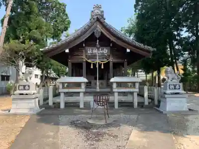 白山神社(松河戸町)の本殿・本堂