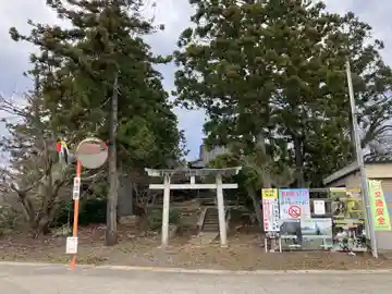 諏訪社(新潟県)