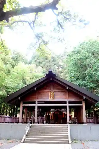 開拓神社の本殿