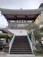 真了寺の{uncategorized: "未分類", other: "その他", undefined: "問題あり", building: "その他建物", grave: "お墓", sacred_gate: "鳥居", guardian: "狛犬", statue: "像", buddha: "仏像", history: "歴史", nature: "自然", garden: "庭園", animal: "動物", pagoda: "塔", temizu: "手水舎", mountain_gate: "山門・神門", sanctuary: "本殿・本堂", subordinate: "末社・摂社", art: "芸術", scenery: "景色", jizo: "地蔵", ema: "絵馬", goshuin: "御朱印", omikuji: "おみくじ", items: "授与品その他", amulet: "お守り", goshuincho: "御朱印帳", eats: "食事", festival: "お祭り", votive_dance: "神楽", shichigosan: "七五三参", wedding: "結婚式", experience: "体験その他", initially: "初詣", around: "周辺", anti_infection: "感染症対策"}