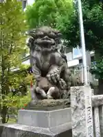 東神奈川熊野神社の狛犬
