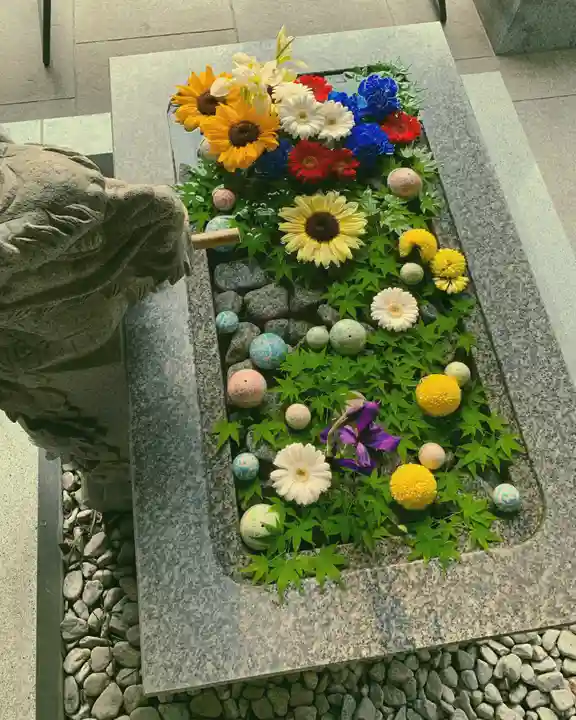 滑川神社 - 仕事と子どもの守り神の手水舎