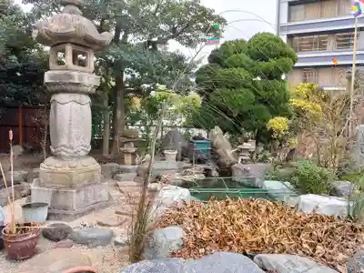 正覚寺の庭園