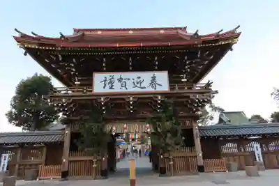 西新井大師総持寺の山門・神門