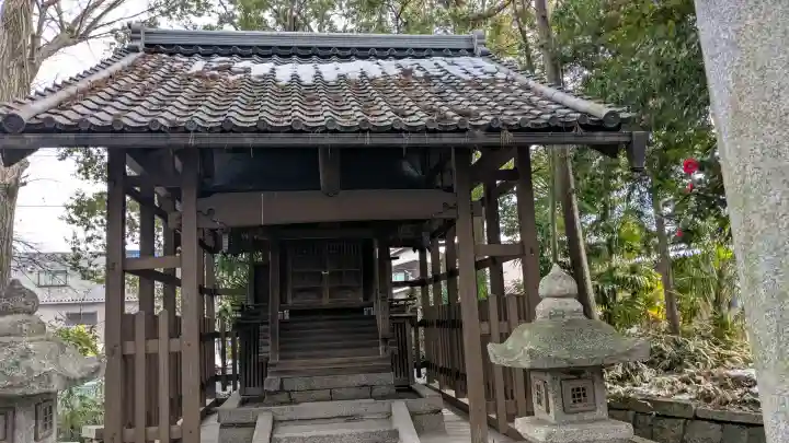 都久夫須麻神社の{uncategorized: "未分類", other: "その他", undefined: "問題あり", building: "その他建物", grave: "お墓", sacred_gate: "鳥居", guardian: "狛犬", statue: "像", buddha: "仏像", history: "歴史", nature: "自然", garden: "庭園", animal: "動物", pagoda: "塔", temizu: "手水舎", mountain_gate: "山門・神門", sanctuary: "本殿・本堂", subordinate: "末社・摂社", art: "芸術", scenery: "景色", jizo: "地蔵", ema: "絵馬", goshuin: "御朱印", omikuji: "おみくじ", items: "授与品その他", amulet: "お守り", goshuincho: "御朱印帳", eats: "食事", festival: "お祭り", votive_dance: "神楽", shichigosan: "七五三参", wedding: "結婚式", experience: "体験その他", initially: "初詣", around: "周辺", anti_infection: "感染症対策"}