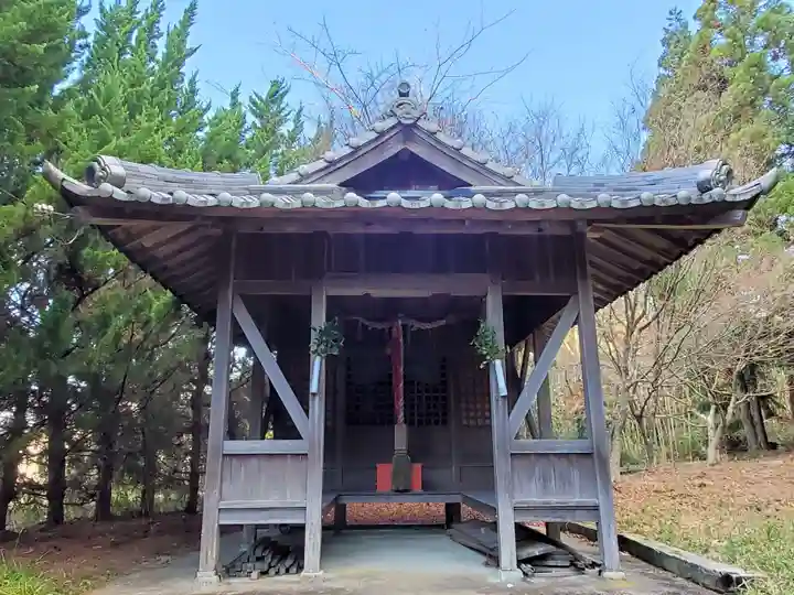 犬次神社の末社・摂社