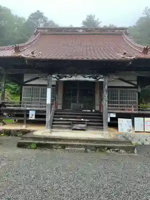 福成寺の{uncategorized: "未分類", other: "その他", undefined: "問題あり", building: "その他建物", grave: "お墓", sacred_gate: "鳥居", guardian: "狛犬", statue: "像", buddha: "仏像", history: "歴史", nature: "自然", garden: "庭園", animal: "動物", pagoda: "塔", temizu: "手水舎", mountain_gate: "山門・神門", sanctuary: "本殿・本堂", subordinate: "末社・摂社", art: "芸術", scenery: "景色", jizo: "地蔵", ema: "絵馬", goshuin: "御朱印", omikuji: "おみくじ", items: "授与品その他", amulet: "お守り", goshuincho: "御朱印帳", eats: "食事", festival: "お祭り", votive_dance: "神楽", shichigosan: "七五三参", wedding: "結婚式", experience: "体験その他", initially: "初詣", around: "周辺", anti_infection: "感染症対策"}