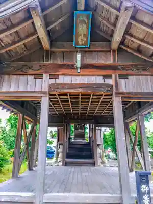 八幡社(塩川)の本殿・本堂