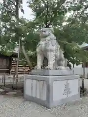 寒川神社の狛犬