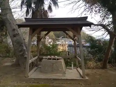 御霊社の手水舎