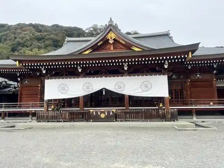 大神神社の{uncategorized: "未分類", other: "その他", undefined: "問題あり", building: "その他建物", grave: "お墓", sacred_gate: "鳥居", guardian: "狛犬", statue: "像", buddha: "仏像", history: "歴史", nature: "自然", garden: "庭園", animal: "動物", pagoda: "塔", temizu: "手水舎", mountain_gate: "山門・神門", sanctuary: "本殿・本堂", subordinate: "末社・摂社", art: "芸術", scenery: "景色", jizo: "地蔵", ema: "絵馬", goshuin: "御朱印", omikuji: "おみくじ", items: "授与品その他", amulet: "お守り", goshuincho: "御朱印帳", eats: "食事", festival: "お祭り", votive_dance: "神楽", shichigosan: "七五三参", wedding: "結婚式", experience: "体験その他", initially: "初詣", around: "周辺", anti_infection: "感染症対策"}