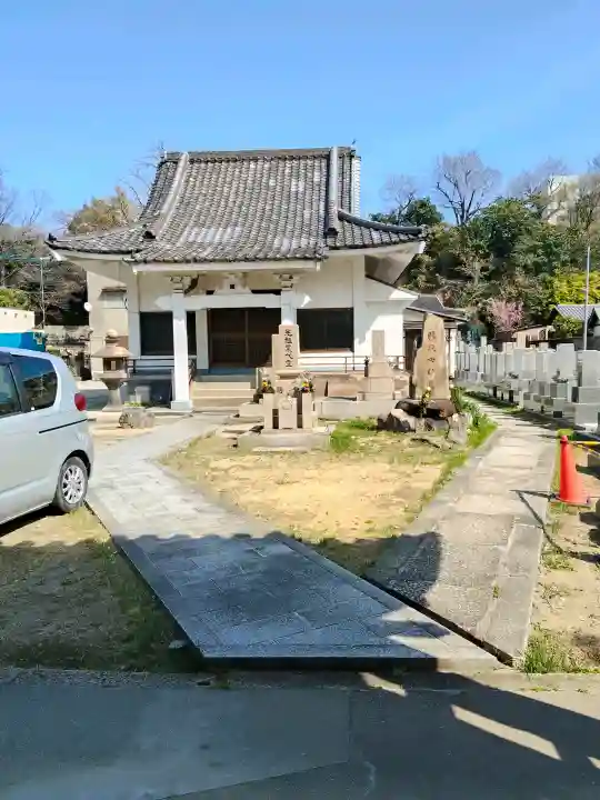 超心寺の{uncategorized: "未分類", other: "その他", undefined: "問題あり", building: "その他建物", grave: "お墓", sacred_gate: "鳥居", guardian: "狛犬", statue: "像", buddha: "仏像", history: "歴史", nature: "自然", garden: "庭園", animal: "動物", pagoda: "塔", temizu: "手水舎", mountain_gate: "山門・神門", sanctuary: "本殿・本堂", subordinate: "末社・摂社", art: "芸術", scenery: "景色", jizo: "地蔵", ema: "絵馬", goshuin: "御朱印", omikuji: "おみくじ", items: "授与品その他", amulet: "お守り", goshuincho: "御朱印帳", eats: "食事", festival: "お祭り", votive_dance: "神楽", shichigosan: "七五三参", wedding: "結婚式", experience: "体験その他", initially: "初詣", around: "周辺", anti_infection: "感染症対策"}