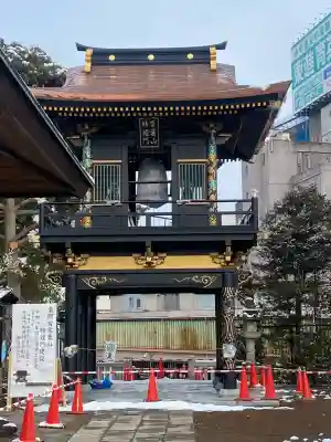 水戸東照宮の{uncategorized: "未分類", other: "その他", undefined: "問題あり", building: "その他建物", grave: "お墓", sacred_gate: "鳥居", guardian: "狛犬", statue: "像", buddha: "仏像", history: "歴史", nature: "自然", garden: "庭園", animal: "動物", pagoda: "塔", temizu: "手水舎", mountain_gate: "山門・神門", sanctuary: "本殿・本堂", subordinate: "末社・摂社", art: "芸術", scenery: "景色", jizo: "地蔵", ema: "絵馬", goshuin: "御朱印", omikuji: "おみくじ", items: "授与品その他", amulet: "お守り", goshuincho: "御朱印帳", eats: "食事", festival: "お祭り", votive_dance: "神楽", shichigosan: "七五三参", wedding: "結婚式", experience: "体験その他", initially: "初詣", around: "周辺", anti_infection: "感染症対策"}