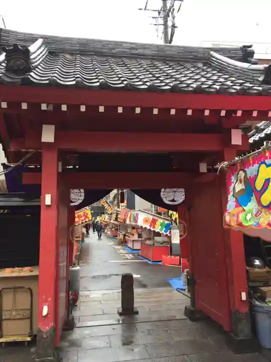 勝専寺の山門・神門