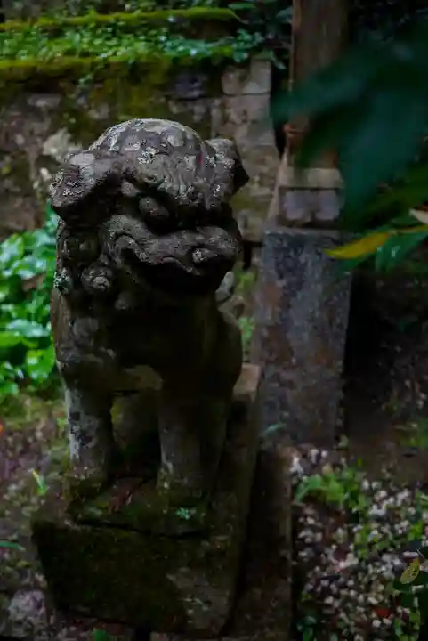 二所山田神社の狛犬