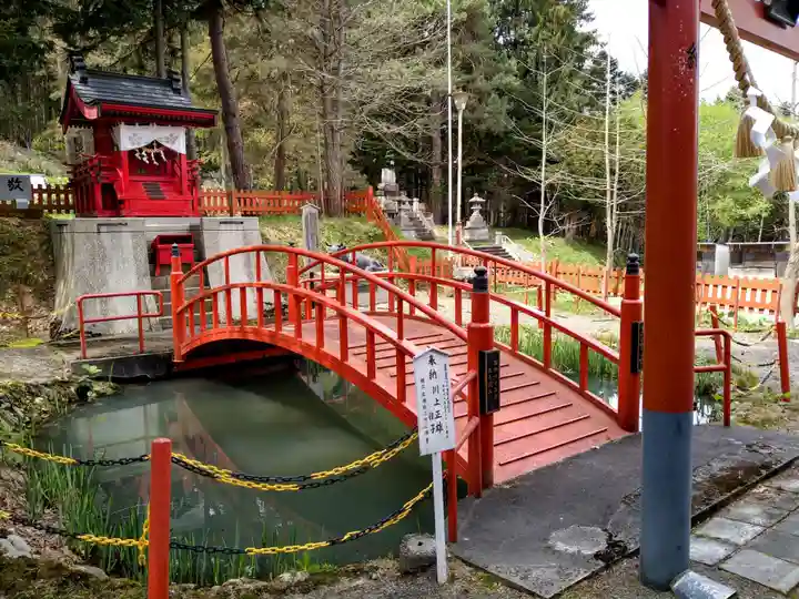 滝上神社(北海道)