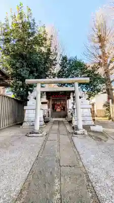 滝野川八幡神社の鳥居