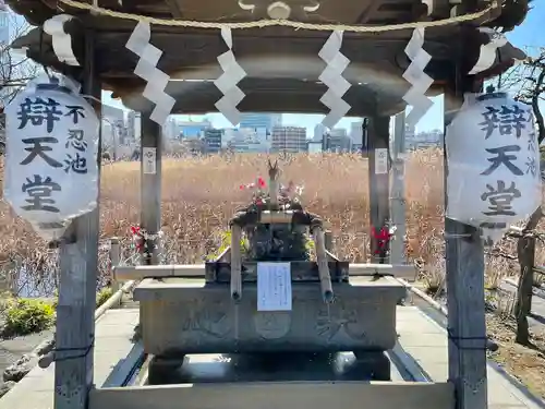 寛永寺不忍池弁天堂(東京都)