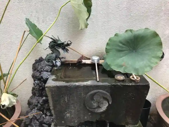 不動院の手水舎