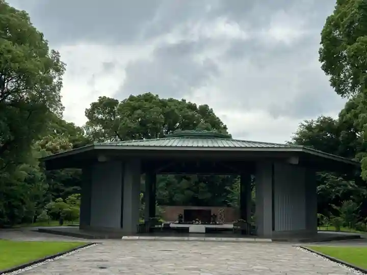 千鳥ヶ淵戦没者墓苑(東京都)