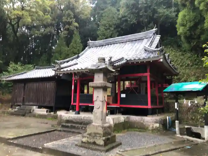 韓国宇豆峰神社の本殿