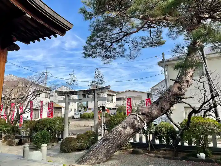 谷津満願弁財天神社(神奈川県)