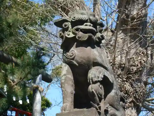 森山社（森山神社）の狛犬