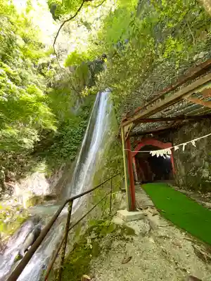 不動明王のその他建物