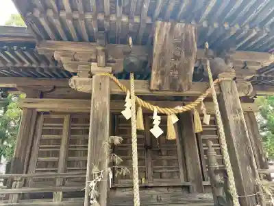 三輪神社の{uncategorized: "未分類", other: "その他", undefined: "問題あり", building: "その他建物", grave: "お墓", sacred_gate: "鳥居", guardian: "狛犬", statue: "像", buddha: "仏像", history: "歴史", nature: "自然", garden: "庭園", animal: "動物", pagoda: "塔", temizu: "手水舎", mountain_gate: "山門・神門", sanctuary: "本殿・本堂", subordinate: "末社・摂社", art: "芸術", scenery: "景色", jizo: "地蔵", ema: "絵馬", goshuin: "御朱印", omikuji: "おみくじ", items: "授与品その他", amulet: "お守り", goshuincho: "御朱印帳", eats: "食事", festival: "お祭り", votive_dance: "神楽", shichigosan: "七五三参", wedding: "結婚式", experience: "体験その他", initially: "初詣", around: "周辺", anti_infection: "感染症対策"}