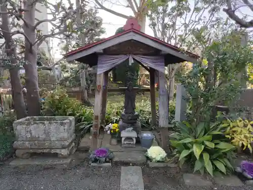 海源寺の像