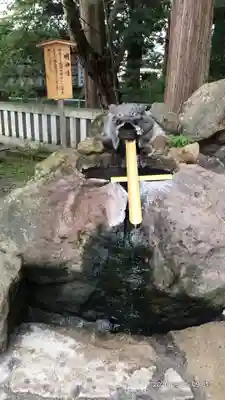 諏訪大社の手水舎