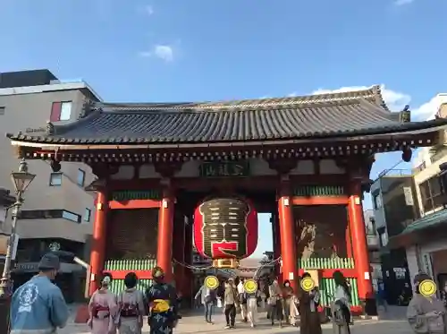 浅草寺の山門