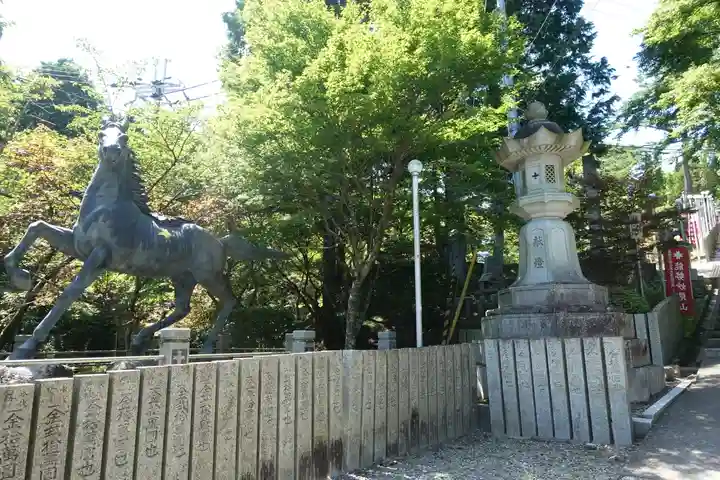 能勢妙見山(真如寺境外仏堂)の塔