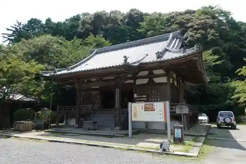 微妙寺の本殿