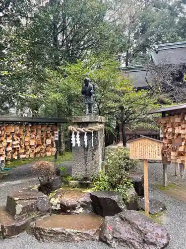 報徳二宮神社の像