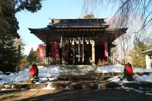 亀岡八幡宮の本殿・本堂