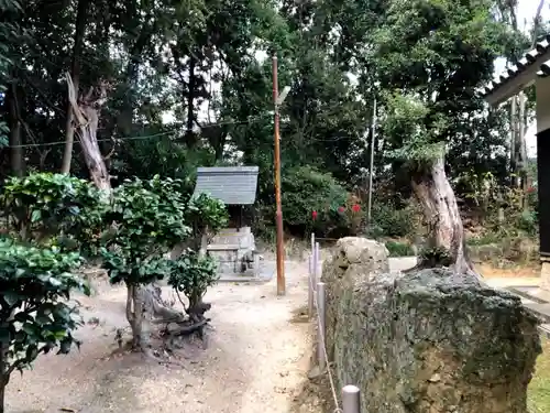 中臣須牟地神社の末社