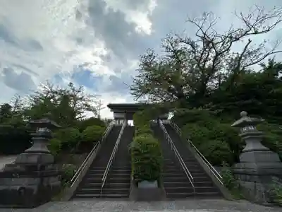 神奈川県戦没者慰霊堂(神奈川県)