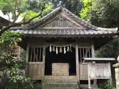 若宮八幡宮の末社