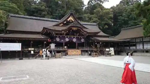 大神神社の本殿