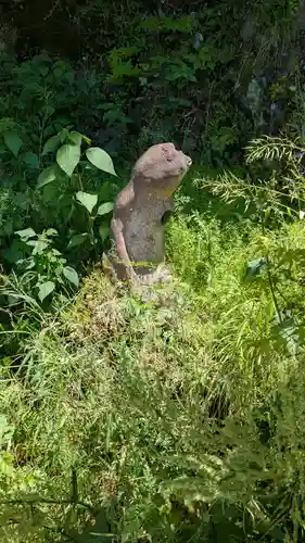 湘山稲荷大明神の像