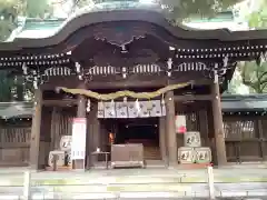 堤治神社の本殿