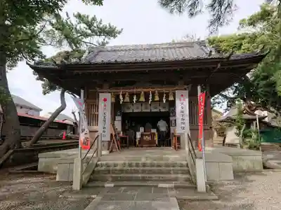 片瀬諏訪神社の本殿・本堂