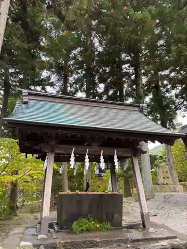 諏訪大社上社前宮(長野県)