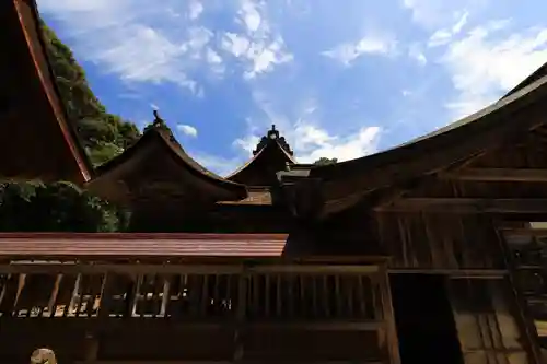 平濱八幡宮の本殿・本堂