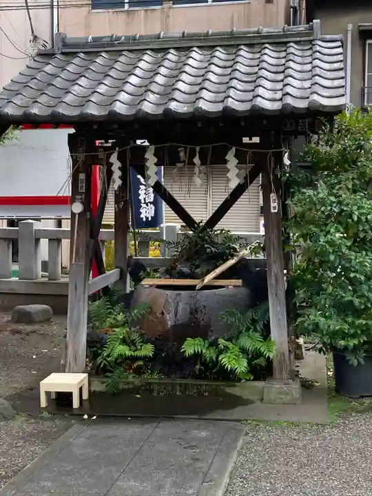 矢先稲荷神社の手水舎