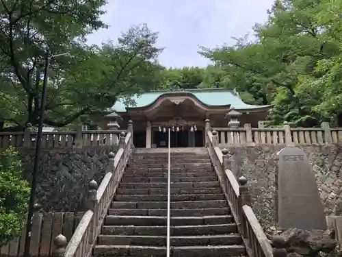 青海神社の本殿